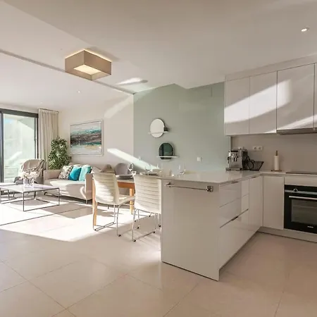 Apartament Duplex Penthouse With Sea Views, Steps To Golf
