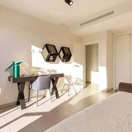 Apartament Duplex Penthouse With Sea Views, Steps To Golf Estepona